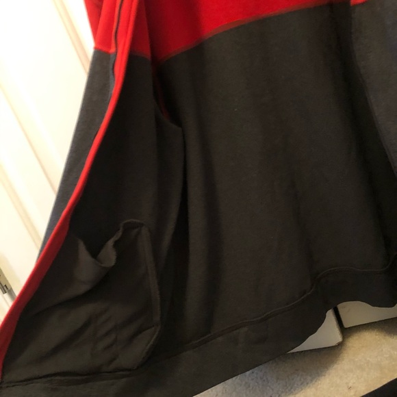 The North Face Zip-up Hoodie - Picture 6 of 6